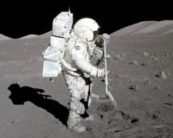 Учёные переписали возраст Луны — она на 40 миллионов лет старше