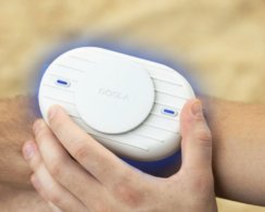 Инженеры изобрели портативный кондиционер для тела QOOLA Pro размером со смартфон